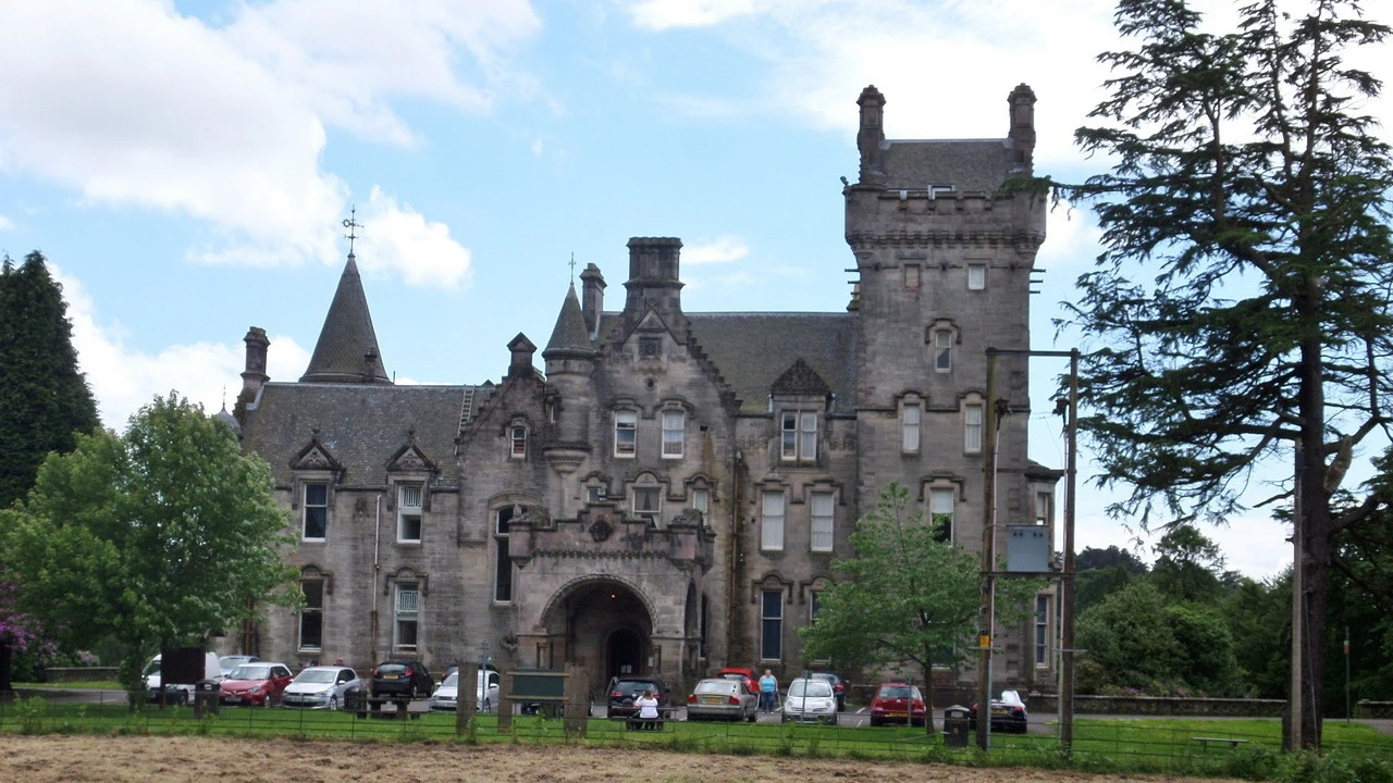 Overtoun House