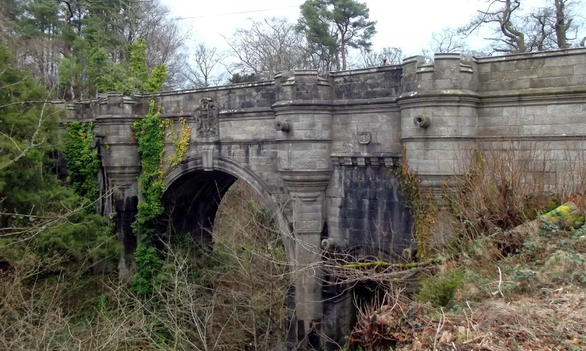 Overtoun Bridge