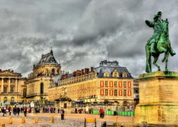 Versailles